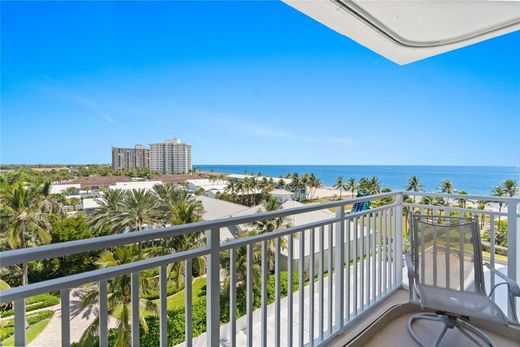 Residential complexes in Fort Lauderdale, Broward County