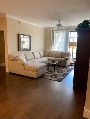 Residential complexes in Boca Raton, Palm Beach