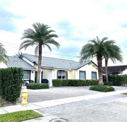 Villa in Miami, Miami-Dade