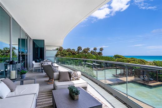Complexes résidentiels à Surfside, Comté de Miami-Dade