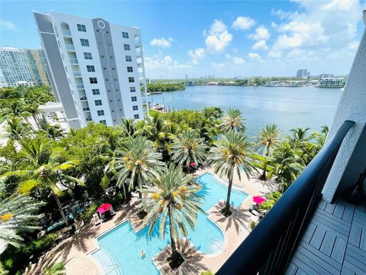 Residential complexes in Sunny Isles Beach, Miami-Dade