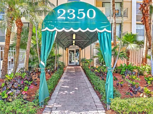 ‏בניין ב  North Miami, Miami-Dade County