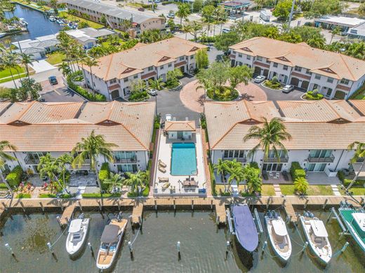 Pompano Beach, Broward Countyのタウンハウス