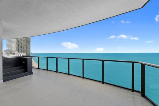 Residential complexes in Sunny Isles Beach, Miami-Dade