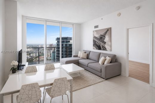 Complesso residenziale a Miami, Miami-Dade County
