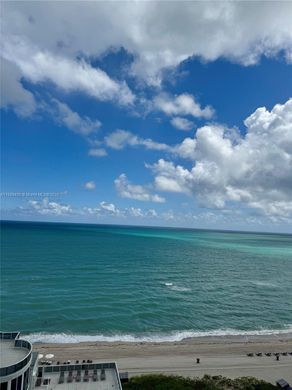 Appartementencomplex in Sunny Isles Beach, Miami-Dade County