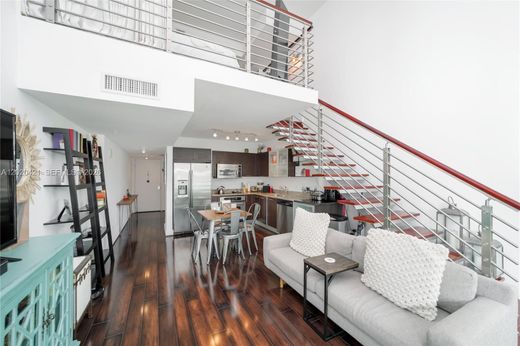 Residential complexes in Miami, Miami-Dade