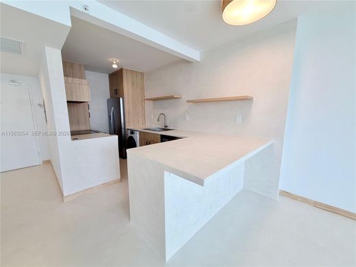 Complexos residenciais - Miami Beach, Miami-Dade County