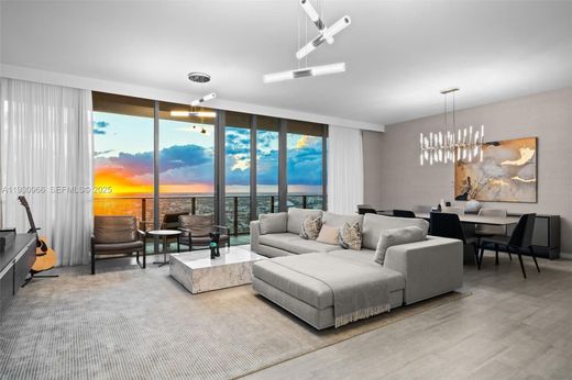 Residential complexes in Miami, Miami-Dade