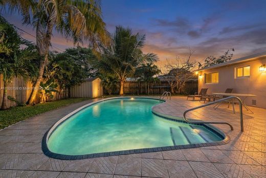 Villa in Oakland Park, Broward County