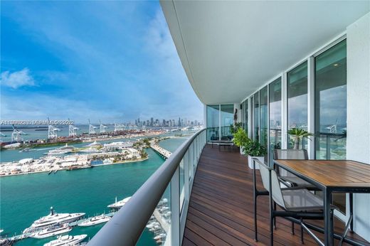 Жилой комплекс, Майами-Бич, Miami-Dade County
