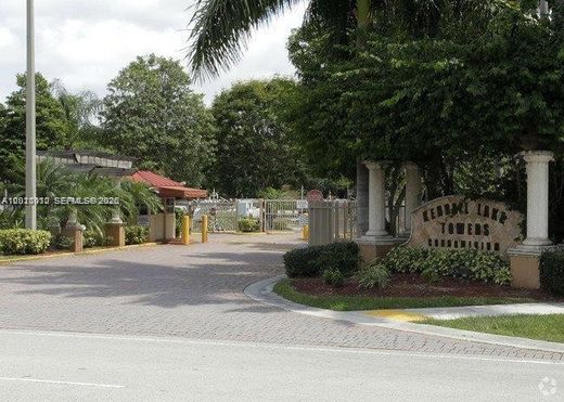 Жилой комплекс, Майами, Miami-Dade County