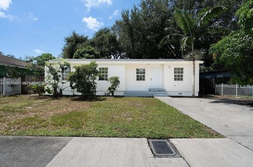 Villa in Miami Gardens, Miami-Dade