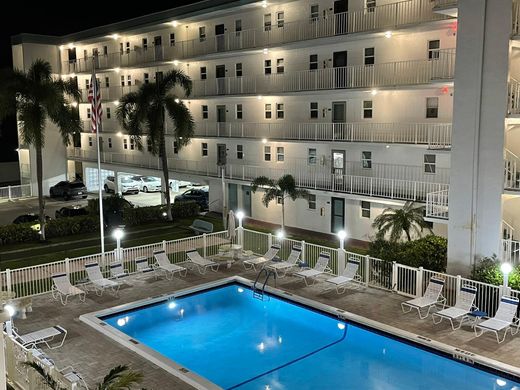 Complesso residenziale a Lauderdale-by-the-Sea, Broward County