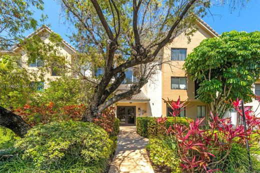 Residential complexes in Coral Springs, Broward County