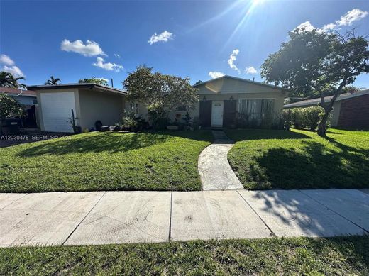 Villa in North Miami Beach, Miami-Dade