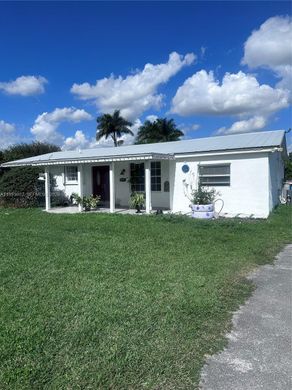Villa - Homestead, Miami-Dade County