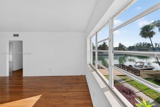 Kamienica w Miami Beach, Miami-Dade County