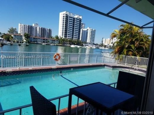 Komplex apartman North Bay Village, Miami-Dade County