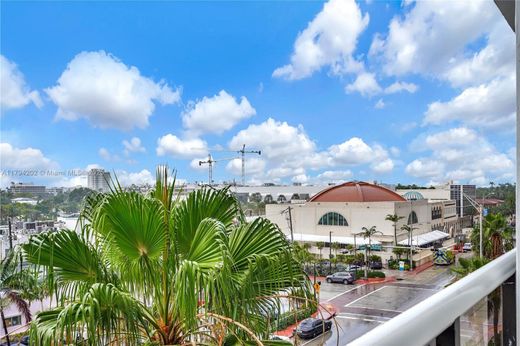 Residential complexes in Surfside, Miami-Dade