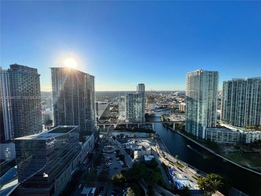 Residential complexes in Miami, Miami-Dade