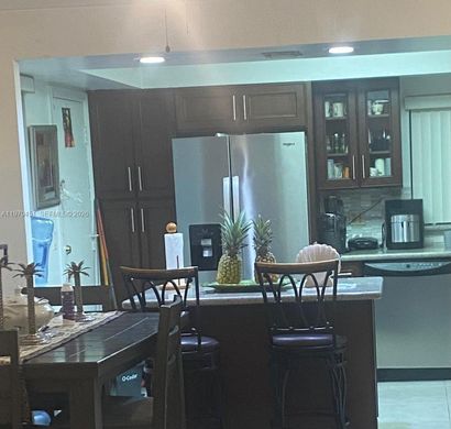 Komplex apartman Lauderhill, Broward County