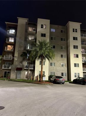 Complesso residenziale a Cutler Bay, Miami-Dade County