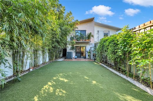 타운 하우스 / 마이애미, Miami-Dade County