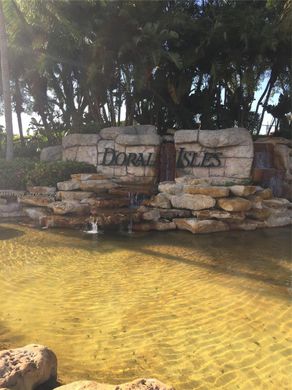 Wohnkomplexe in Doral, Miami-Dade County