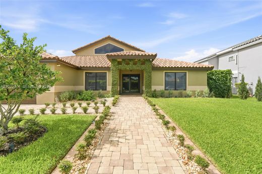Villa in Pembroke Pines, Broward County