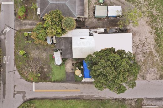 Villa in Pompano Beach, Broward County