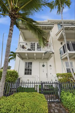 Townhouse in Aventura, Miami-Dade