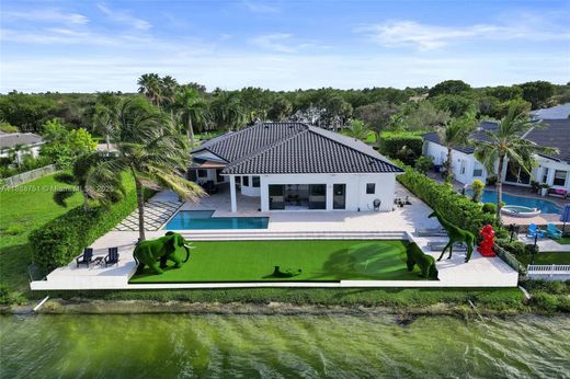 Villa in Miramar, Broward County