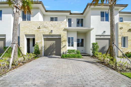 Таунхаус, Royal Palm Beach, Palm Beach County
