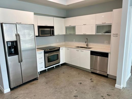 Complesso residenziale a Miami, Miami-Dade County