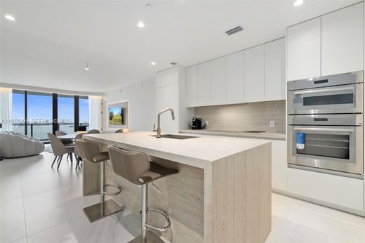 Residential complexes in Miami, Miami-Dade