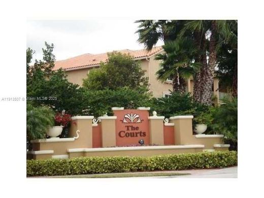 Edificio en Doral, Miami-Dade County