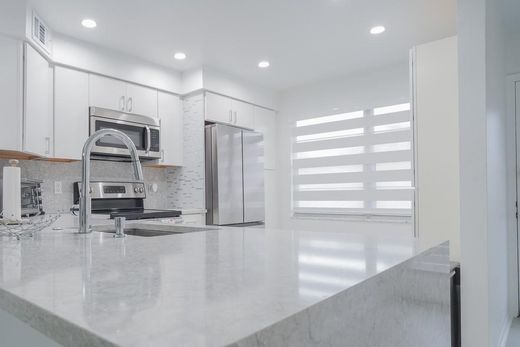 콘도미니엄 / Coconut Creek, Broward County