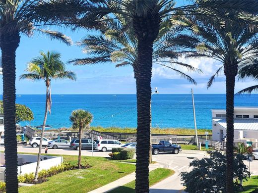 Wohnkomplexe in Deerfield Beach, Broward County