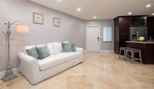 Residential complexes in Miami, Miami-Dade