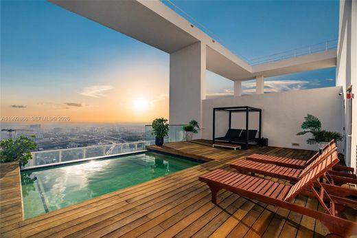 Жилой комплекс, Майами, Miami-Dade County