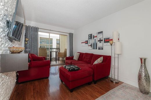 Wohnkomplexe in Sunny Isles Beach, Miami-Dade County