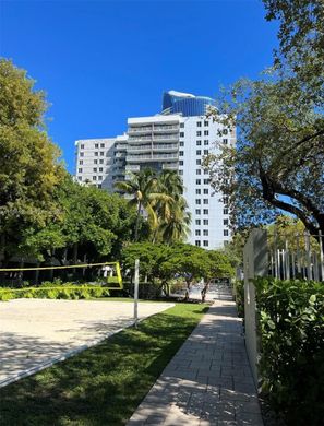 Residential complexes in Miami, Miami-Dade