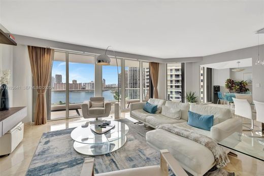 Complexes résidentiels à Aventura, Comté de Miami-Dade