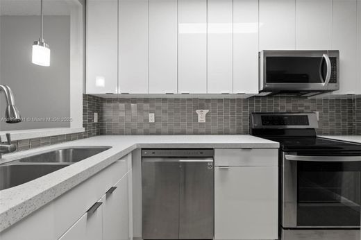 Κτίριο σε Coral Springs, Broward County