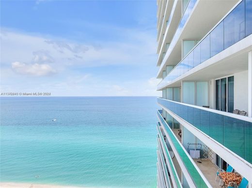 Wohnkomplexe in Hallandale Beach, Broward County