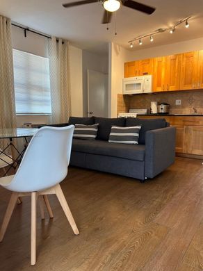 Residential complexes in Miami Beach, Miami-Dade