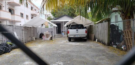 Βίλα σε Μαϊάμι, Miami-Dade County