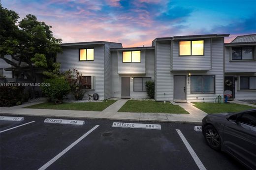 Residential complexes in Sunrise, Broward County