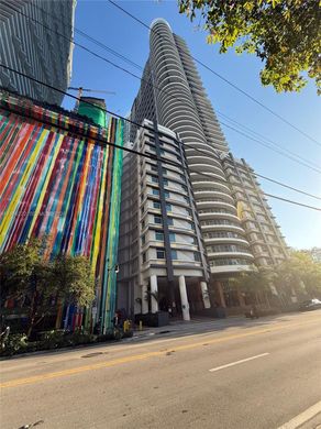 Komplex apartman Miami, Miami-Dade County